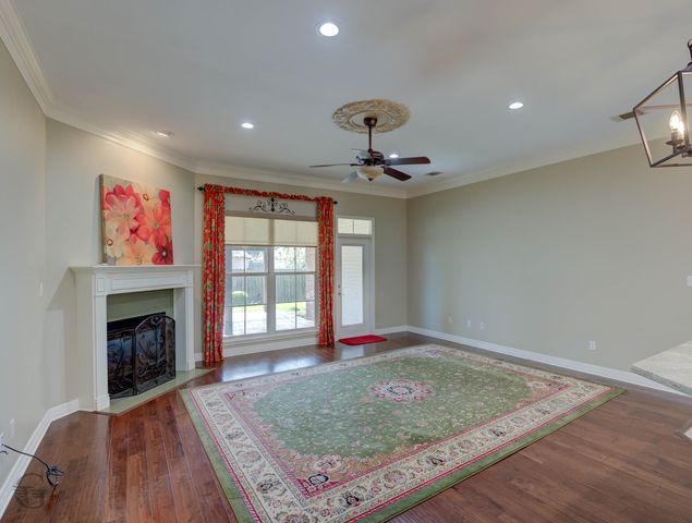 204 Afton Place, Bossier City, LA 71112