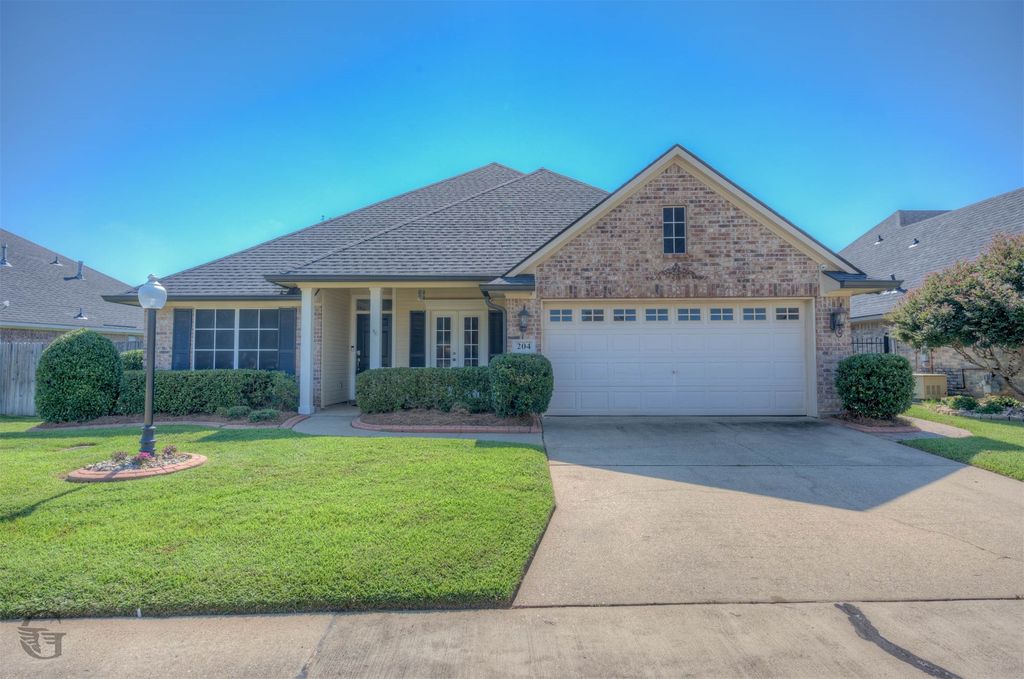 204 Afton Place, Bossier City, LA 71112