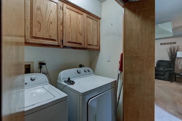 816 NE Bristol Drive, Lee's Summit, MO 64086