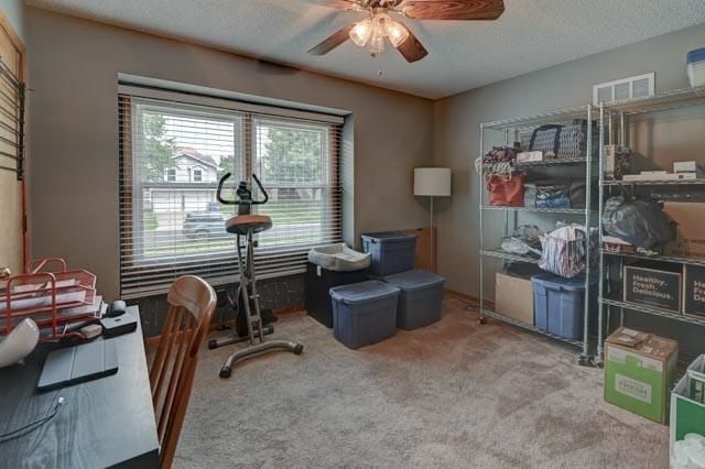 816 NE Bristol Drive, Lee's Summit, MO 64086