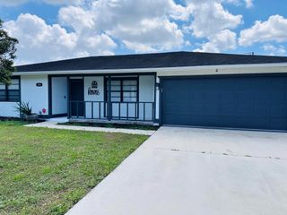 574 NW Marion Avenue, Port St Lucie, FL 34983