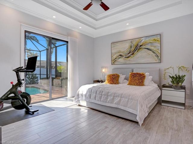 840 98th AVE N, Naples, FL 34108