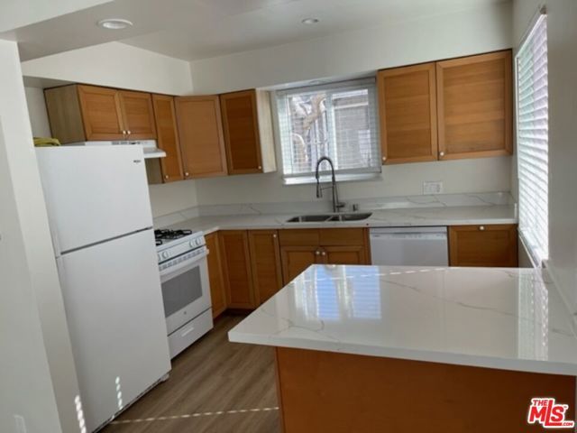 1419 Stanford Street, Santa Monica, CA 90404
