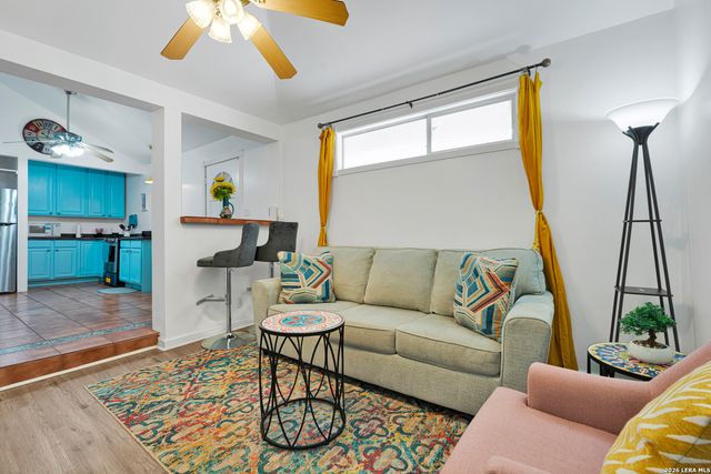 322 W HUISACHE AVE, San Antonio, TX 78212