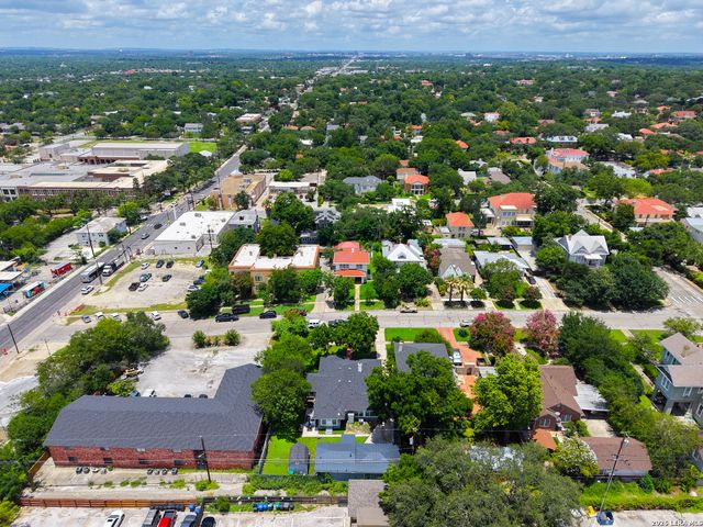 322 W HUISACHE AVE, San Antonio, TX 78212