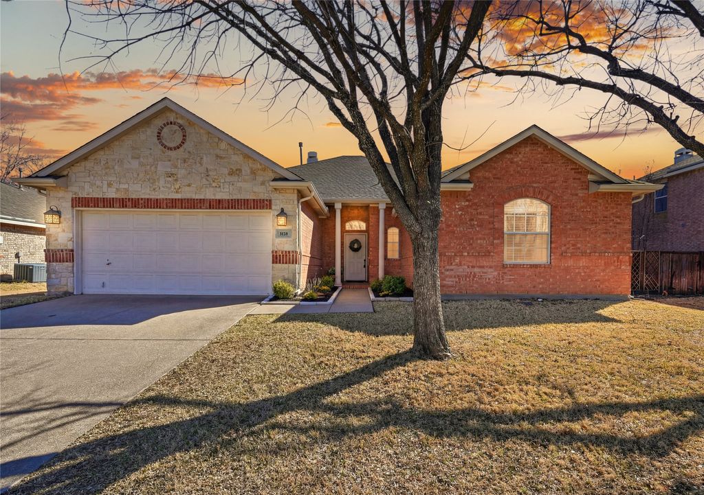 5128 Timber Park Drive, Flower Mound, TX 75028