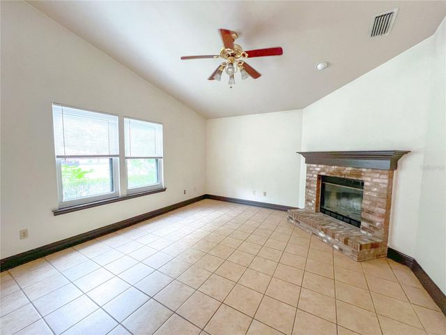 4112 NW 16TH DRIVE, Gainesville, FL 32605