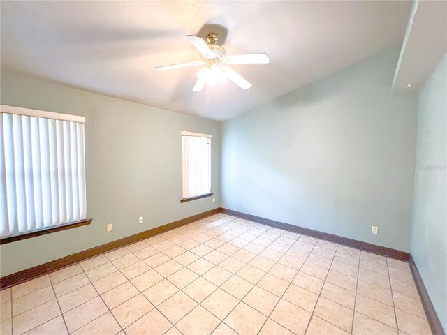 4112 NW 16TH DRIVE, Gainesville, FL 32605