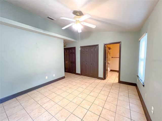 4112 NW 16TH DRIVE, Gainesville, FL 32605
