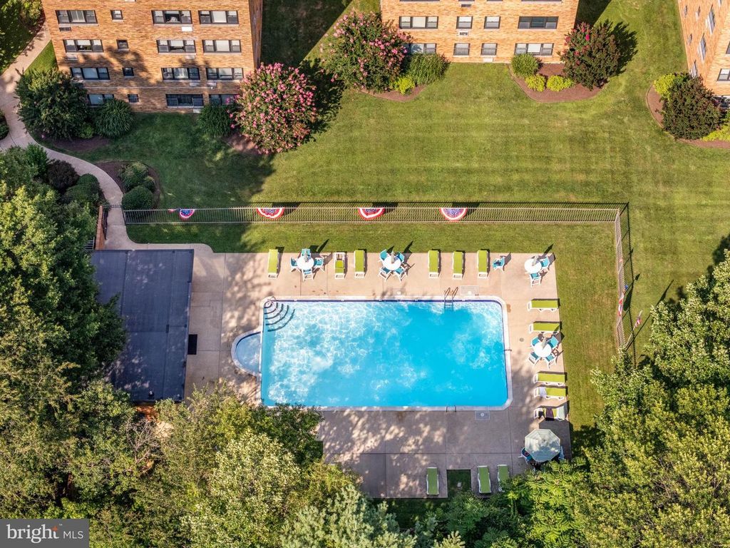 40 OLD LANCASTER RD #408, Merion Station, PA 19066