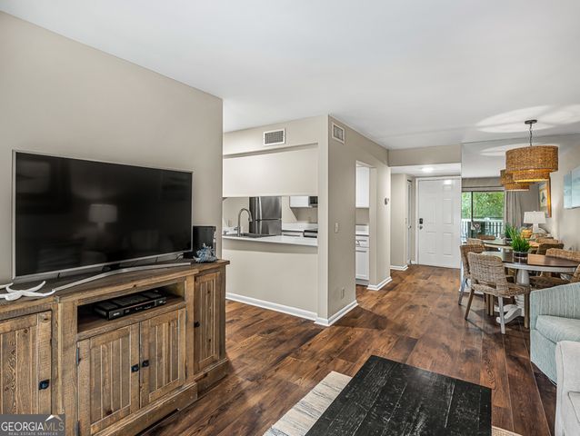 1524 Wood Avenue 116, St. Simons, GA 31522