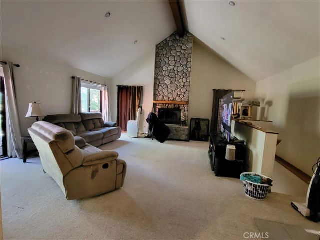 24812 Lake Gregory, Crestline, CA 92325