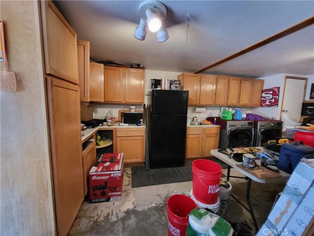 24812 Lake Gregory, Crestline, CA 92325