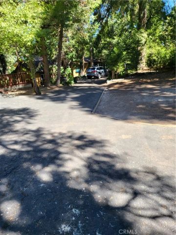 24812 Lake Gregory, Crestline, CA 92325