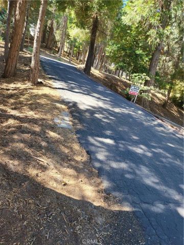 24812 Lake Gregory, Crestline, CA 92325