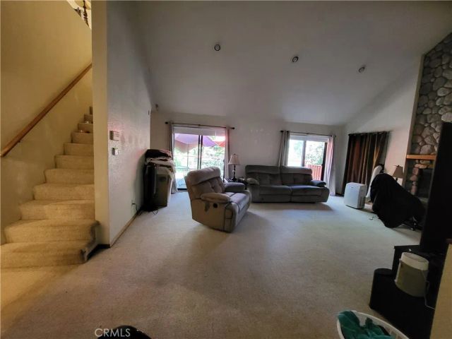 24812 Lake Gregory, Crestline, CA 92325