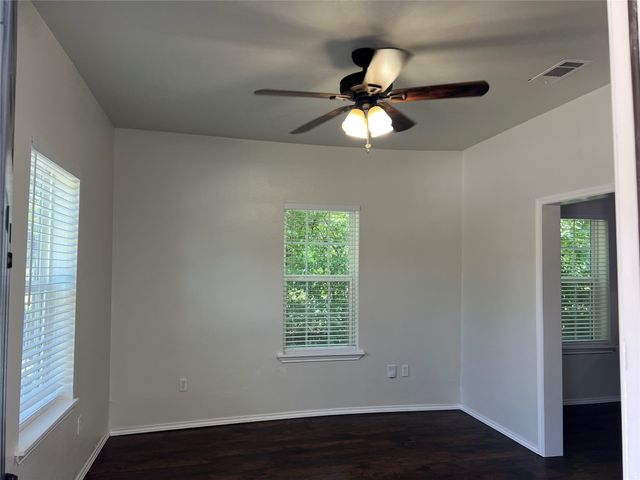 414 N Flat Street, Waxahachie, TX 75165