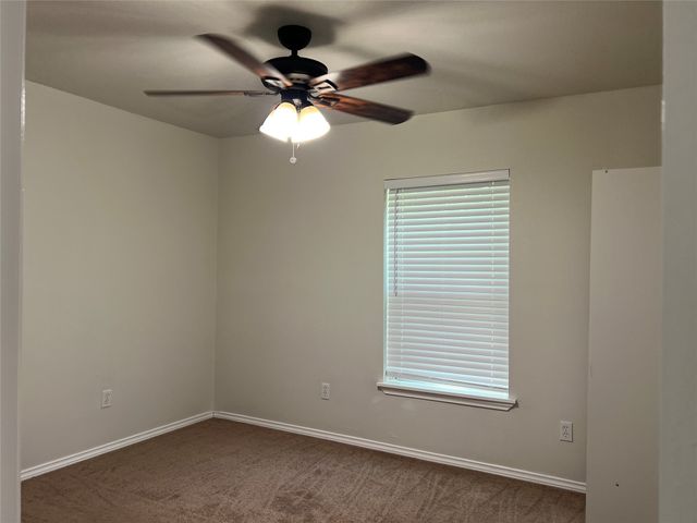 414 N Flat Street, Waxahachie, TX 75165