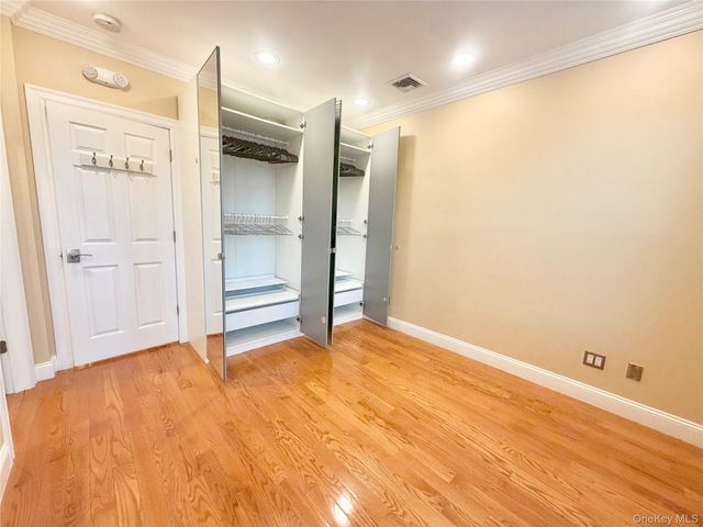 198 Jericho Turnpike 2nd FL, Floral Park, NY 11001