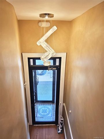 198 Jericho Turnpike 2nd FL, Floral Park, NY 11001