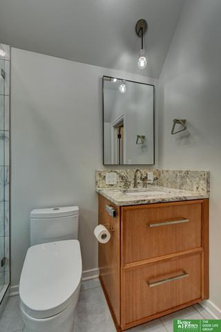 2324 N 52nd Street, Omaha, NE 68104