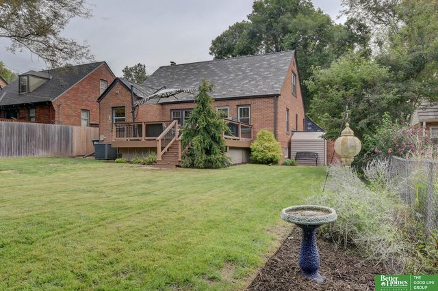 2324 N 52nd Street, Omaha, NE 68104