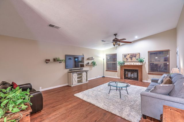 9204 Admiral Lowell Avenue NE, Albuquerque, NM 87111