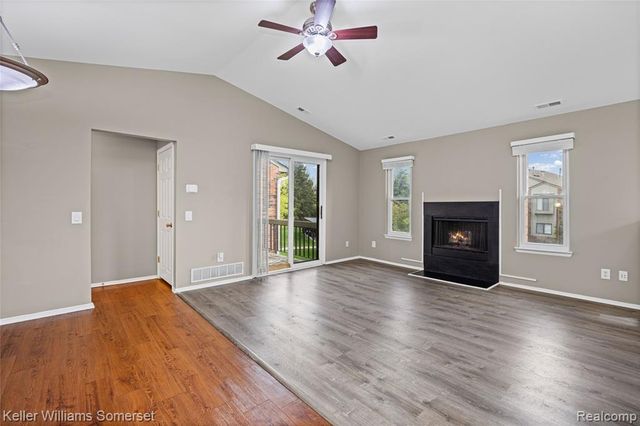 20745 Indian Creek Drive, Farmington Hills, MI 48335