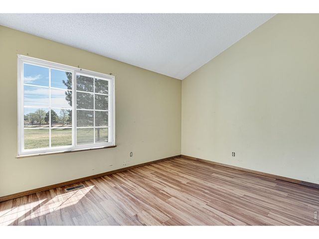 7230 Devinney Ct F, Arvada, CO 80005