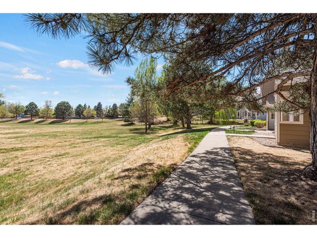 7230 Devinney Ct F, Arvada, CO 80005