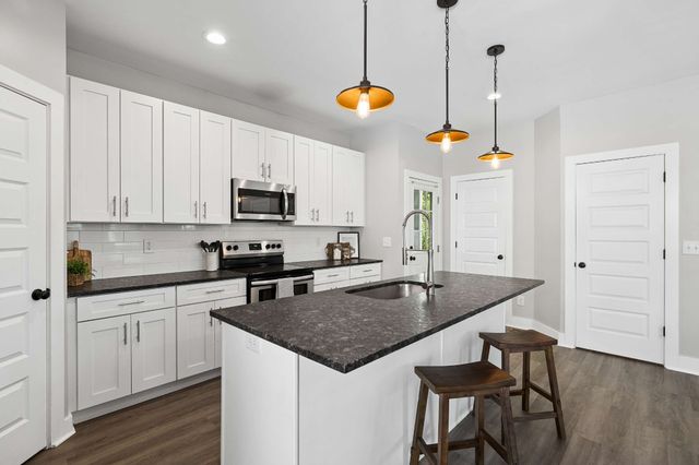 3112 Greggwood Dr, Nashville, TN 37207