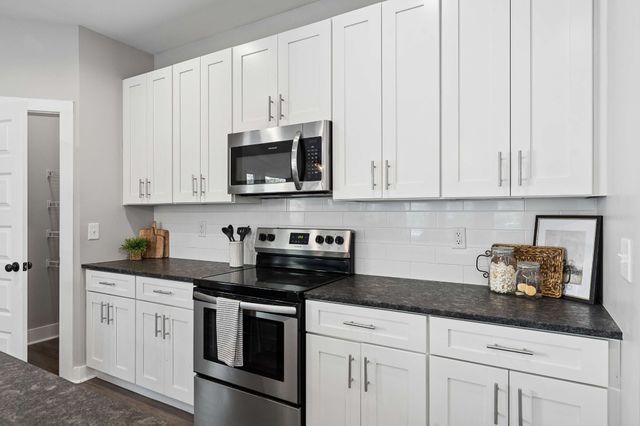 3112 Greggwood Dr, Nashville, TN 37207