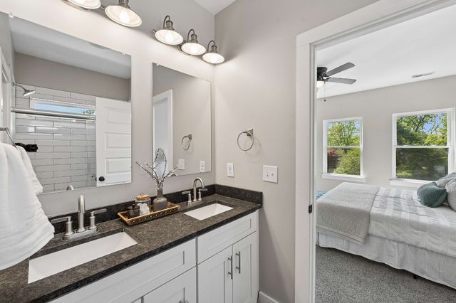 3112 Greggwood Dr, Nashville, TN 37207