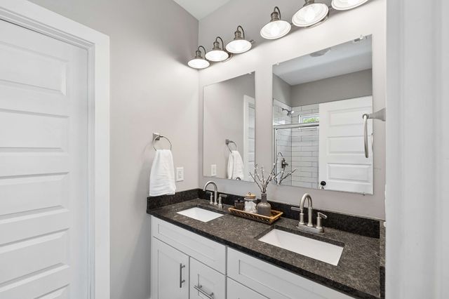 3112 Greggwood Dr, Nashville, TN 37207