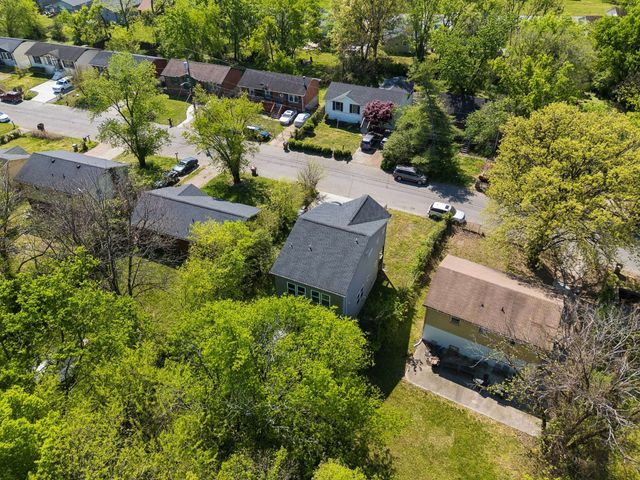 3112 Greggwood Dr, Nashville, TN 37207