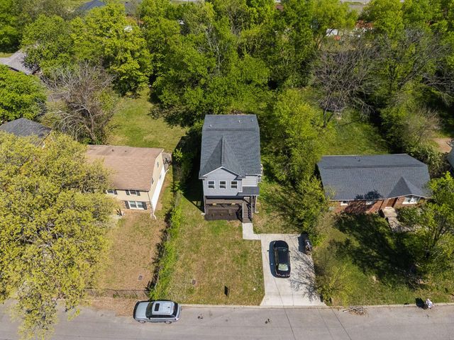 3112 Greggwood Dr, Nashville, TN 37207