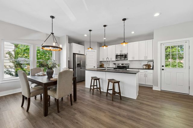 3112 Greggwood Dr, Nashville, TN 37207