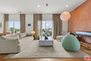 11724 Culver Boulevard 10, Los Angeles, CA 90066