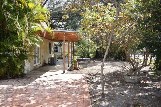 14015 NE 11th Ave, North Miami, FL 33161