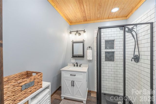 477 Locust Drive, Maggie Valley, NC 28751