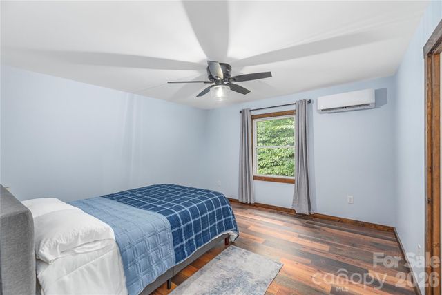477 Locust Drive, Maggie Valley, NC 28751