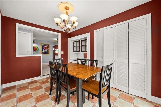 27 Suffolk Rd, Sharon, MA 02067