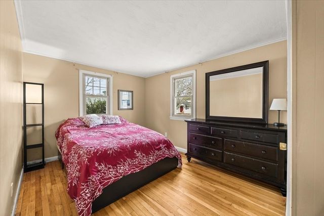 27 Suffolk Rd, Sharon, MA 02067