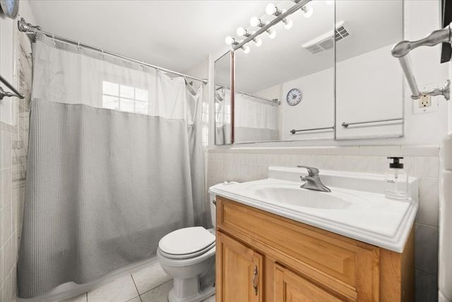 27 Suffolk Rd, Sharon, MA 02067