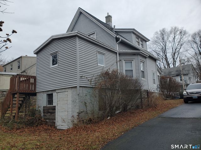 20 Geer Avenue, Norwich, CT 06360