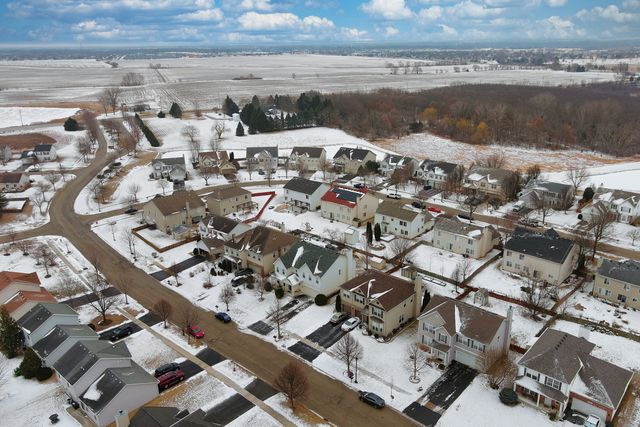 4132 Hoffman Street, Plano, IL 60545