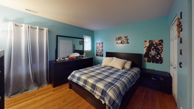 4132 Hoffman Street, Plano, IL 60545