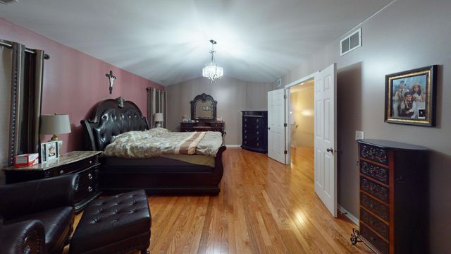 4132 Hoffman Street, Plano, IL 60545