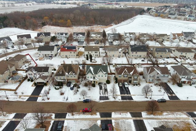 4132 Hoffman Street, Plano, IL 60545