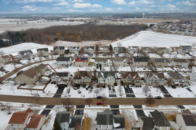 4132 Hoffman Street, Plano, IL 60545